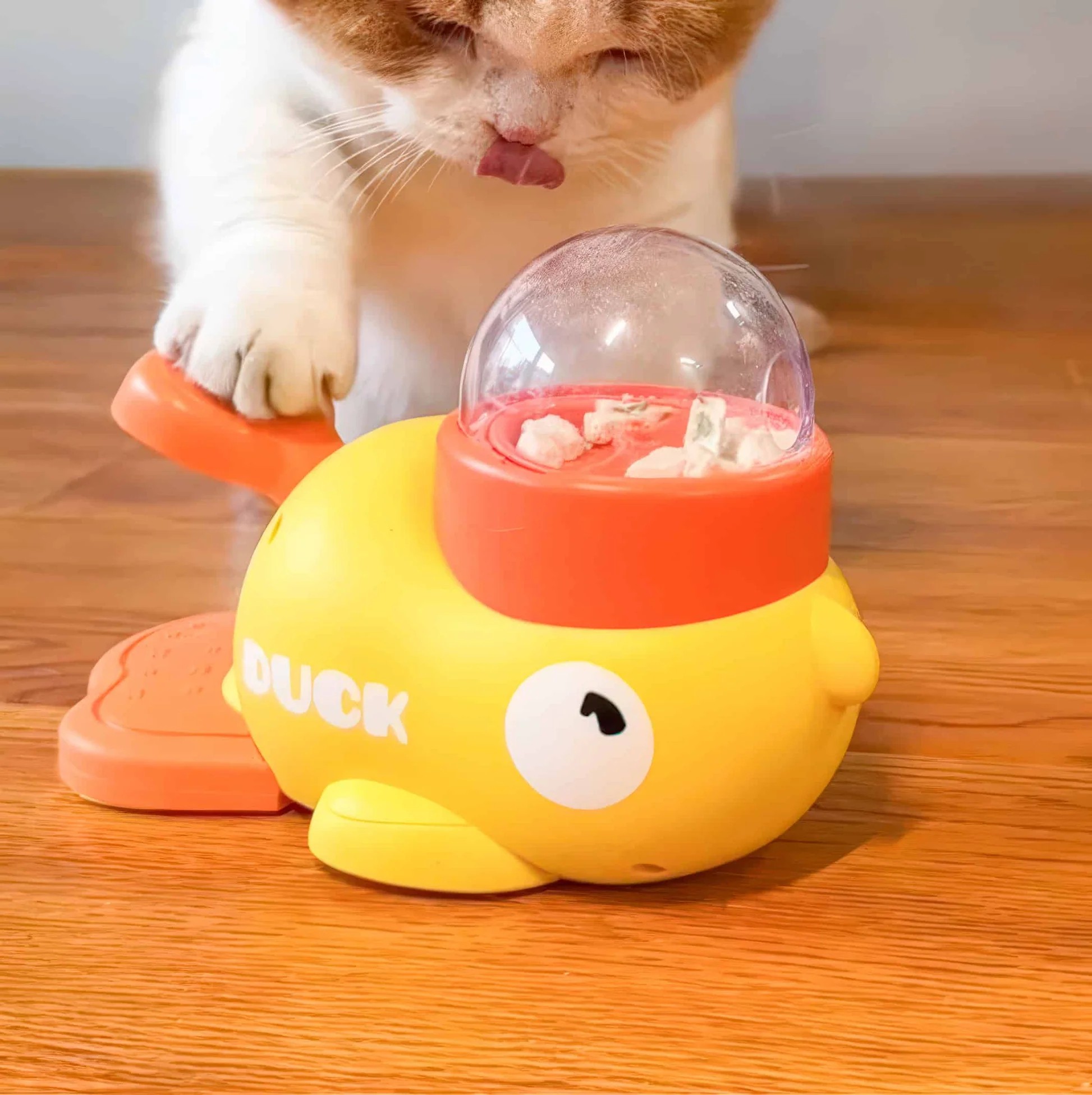 Push n Spin Interactive Duck Cat Treat Dispenser