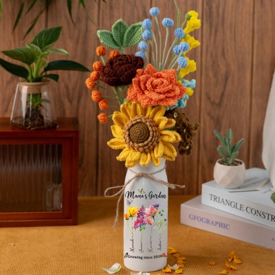 Personalized Mother's Day Crochet Bouquet Finished Product